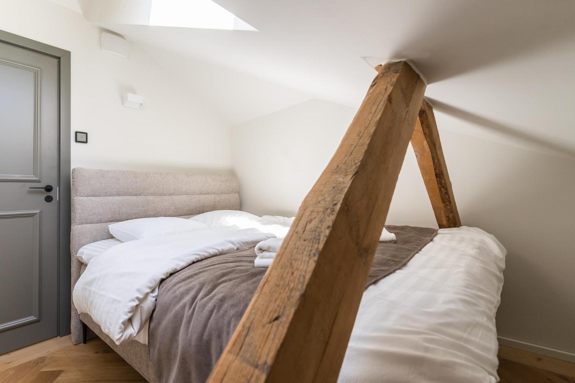 N48 Boutique Hotel Talin Quarto foto